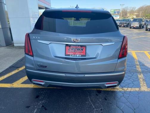 2021 Cadillac XT5 Premium Luxury