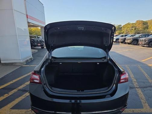 2022 Chevrolet Malibu FWD LT