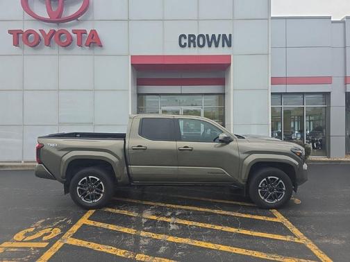 Bronze 2024 Toyota Tacoma TRD Sport