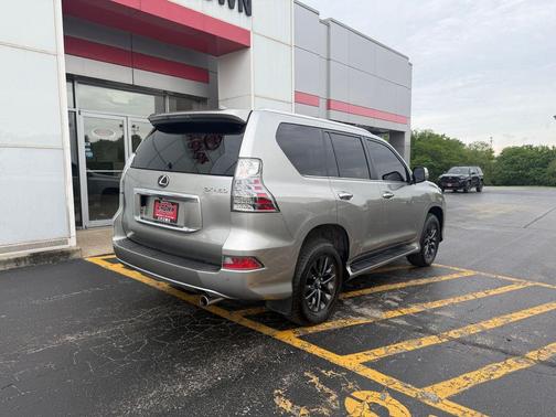 Atomic Silver 2023 Lexus GX 460 Premium