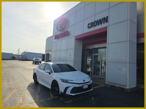 Ice Cap 2025 Toyota Camry SE