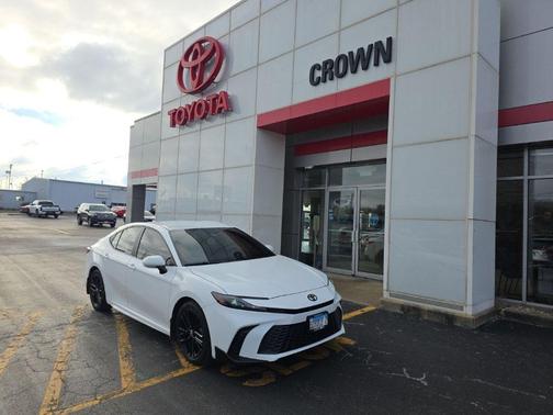 Ice Cap 2025 Toyota Camry SE