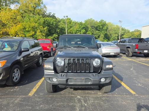 2020 Jeep Gladiator Sport S