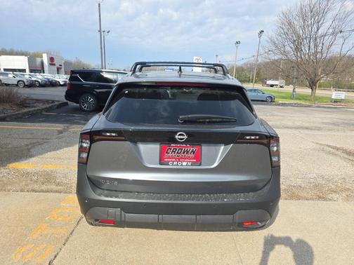 Gun Metallic 2026 Nissan Kicks SV