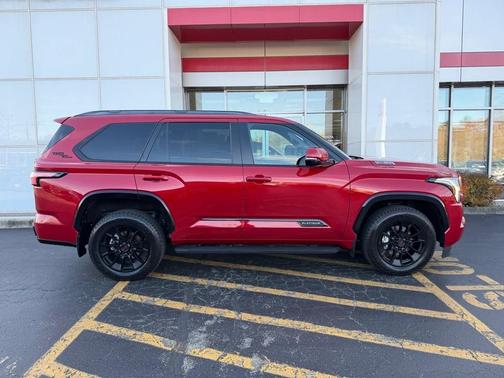 2024 Toyota Sequoia Platinum