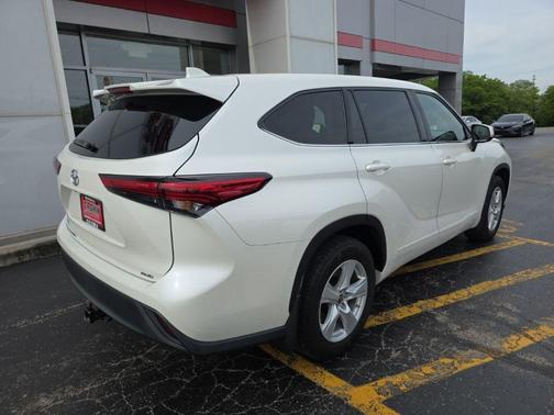 Blizzard Pearl 2020 Toyota Highlander L