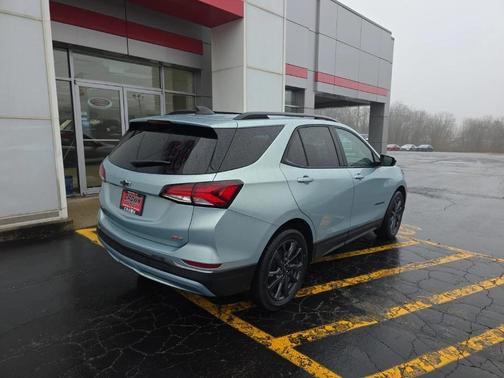 2022 Chevrolet Equinox FWD RS