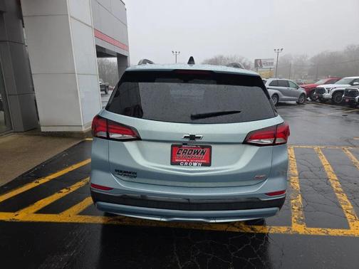 2022 Chevrolet Equinox FWD RS