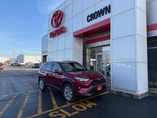 2025 Toyota RAV4 XLE Premium