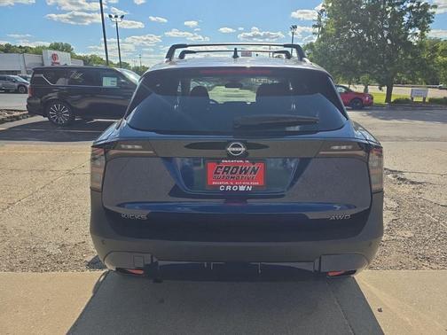 Deep Blue Pearl 2026 Nissan Kicks SV
