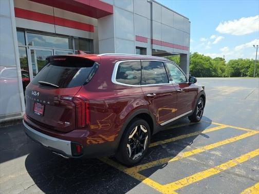 2023 Kia Telluride S