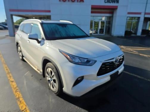 2020 Toyota Highlander Hybrid XLE