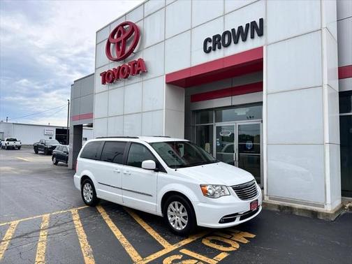 2015 Chrysler Town & Country Touring