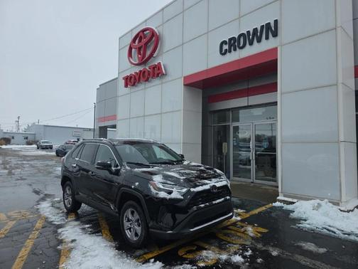 2024 Toyota RAV4 XLE