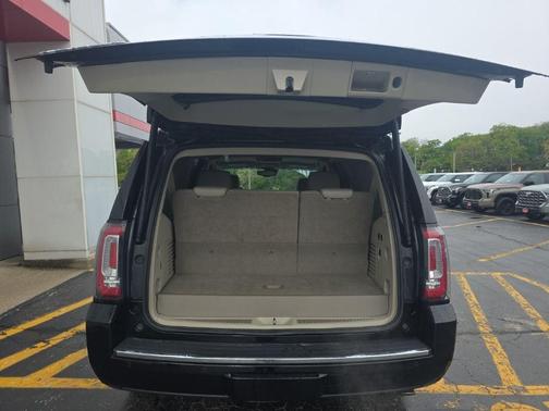 Onyx Black 2018 GMC Yukon Denali