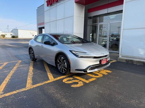 Cutting Edge 2026 Toyota Prius Plug-In Hybrid XSE Premium