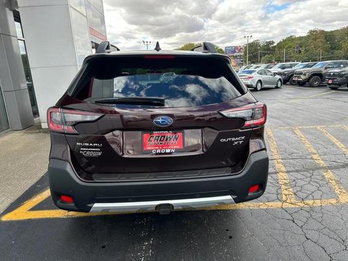 2025 Subaru Outback Limited XT