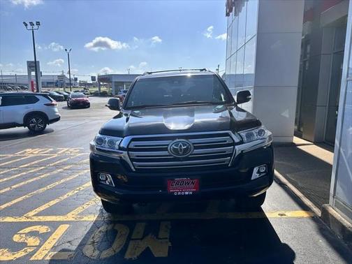 2019 Toyota Land Cruiser Base
