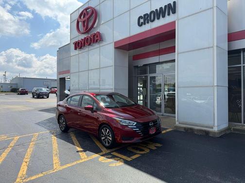 Scarlet Ember Tintcoat 2025 Nissan Versa 1.6 SV