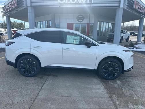 2025 Nissan Murano Platinum