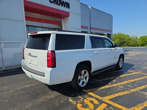 Summit White 2016 Chevrolet Suburban LT