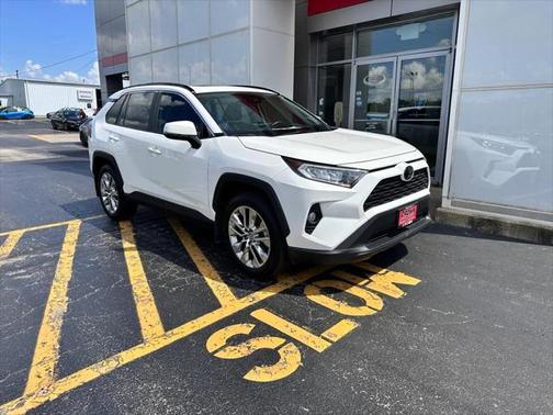 2019 Toyota RAV4 XLE Premium