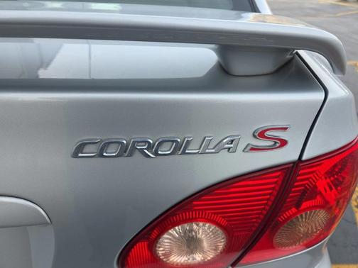2005 Toyota Corolla CE