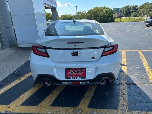 2025 Toyota GR86 Premium