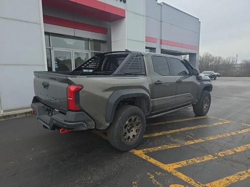 2025 Toyota Tacoma Hybrid Trailhunter