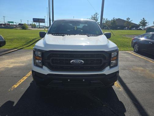 Oxford White 2023 Ford F-150 XL