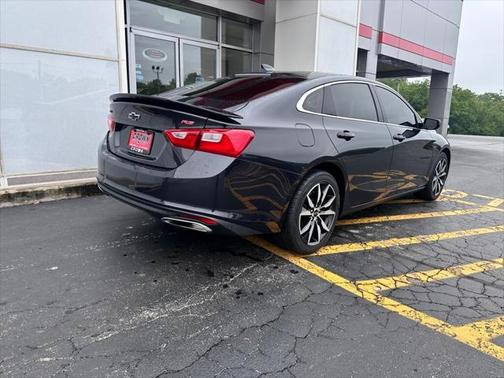 2022 Chevrolet Malibu FWD RS