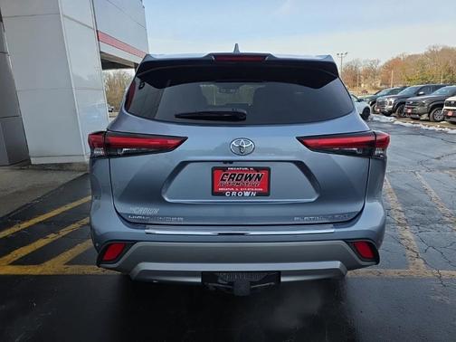 2021 Toyota Highlander Platinum