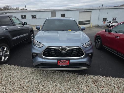 2021 Toyota Highlander Platinum