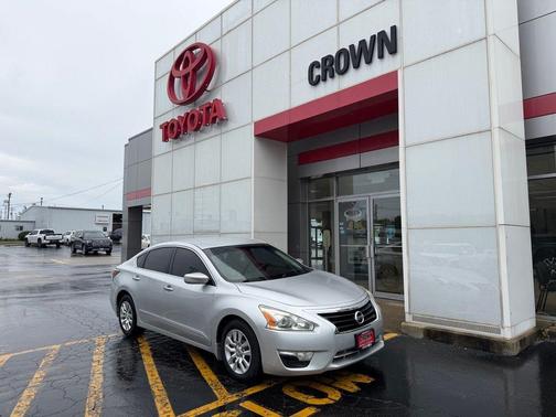 Brilliant Silver Metallic 2014 Nissan Altima 2.5 S