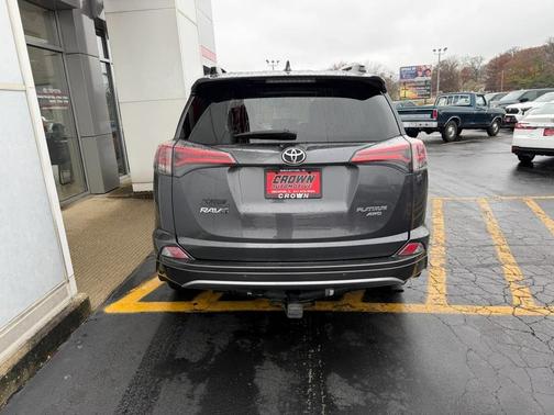 2017 Toyota RAV4 Platinum