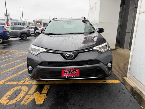 2017 Toyota RAV4 Platinum
