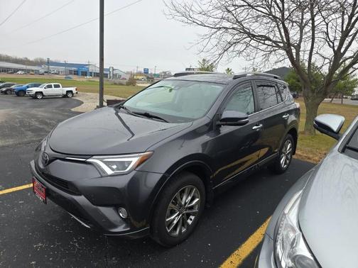 2017 Toyota RAV4 Platinum