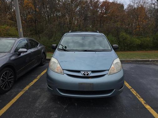 2008 Toyota Sienna LE