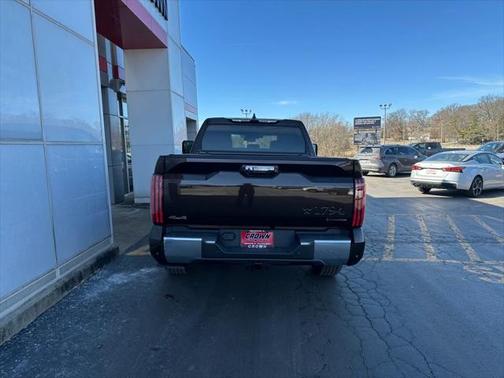 2025 Toyota Tundra Hybrid 1794 Edition