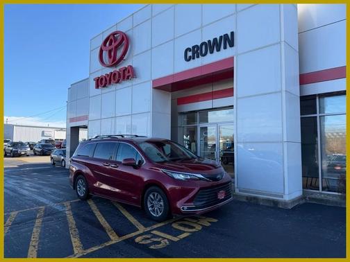 2021 Toyota Sienna XLE 7 Passenger