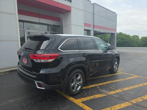2018 Toyota Highlander Limited Platinum