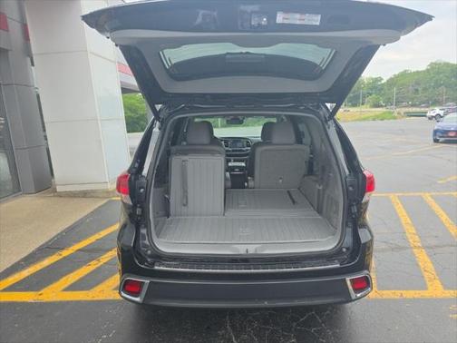 2018 Toyota Highlander Limited Platinum