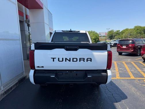 Ice Cap 2026 Toyota Tundra SR5