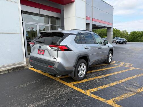 Silver Sky Metallic 2020 Toyota RAV4 Hybrid XLE