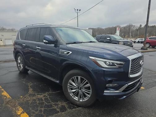 2021 INFINITI QX80 Luxe