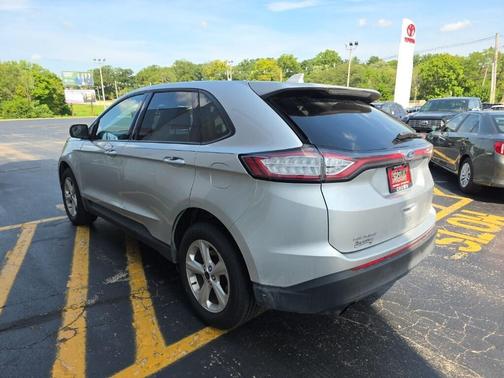 2016 Ford Edge SE