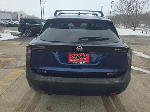 2026 Nissan Kicks SR