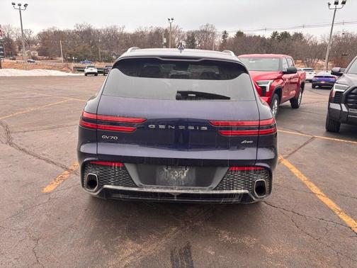 2025 Genesis GV70 2.5T AWD