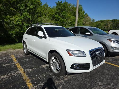 Ibis White 2014 Audi Q5 2.0T Premium Plus