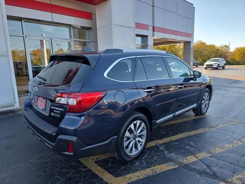 2018 Subaru Outback 3.6R Touring